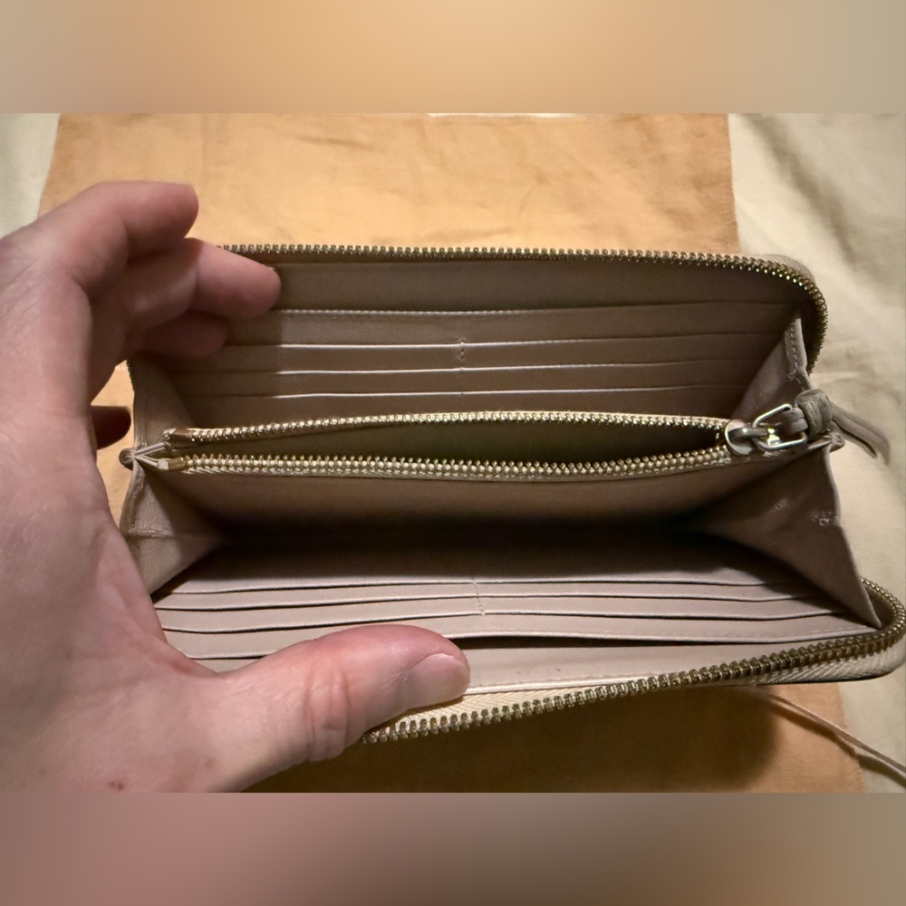 Chloe Light Gray and dark Navy Leather long Wallet - Picture 9 of 13